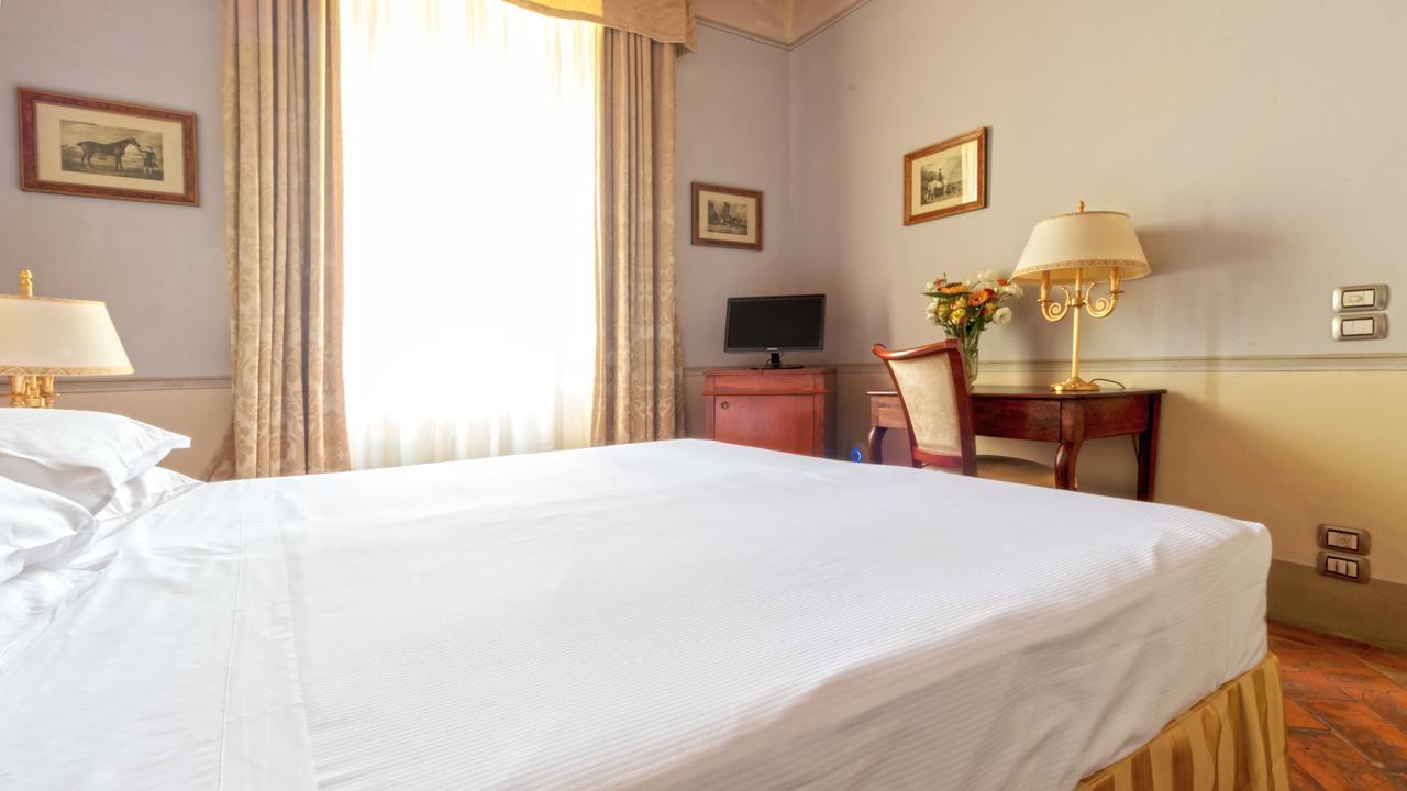 Badia Di Campoleone Villa Arezzo Oda fotoğraf